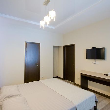 Center Hotel ビシュケク エクステリア 写真