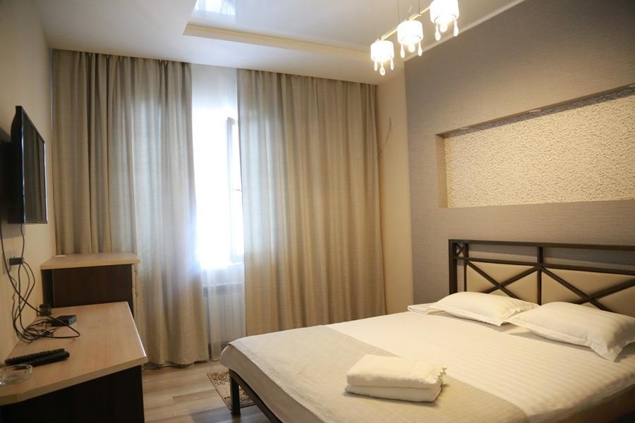 Center Hotel ビシュケク エクステリア 写真